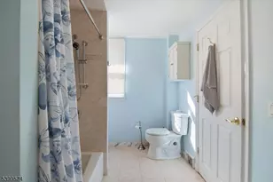 337 Boulevard, Pequannock Township, NJ 07444 - Photo 16