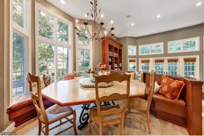 7 Byron Rd, Millburn, NJ 07078 - Photo 10