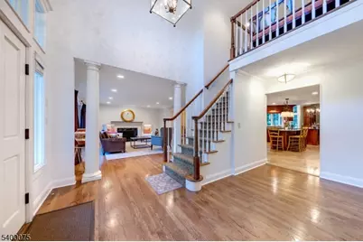 7 Byron Rd, Millburn, NJ 07078 - Photo 2