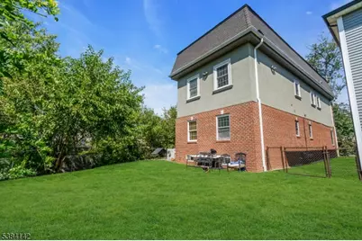 813 N Wood Ave, Linden, NJ 07036 - Photo 14