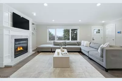 226 Barnert Ave, Totowa, NJ 07512 - Photo 2