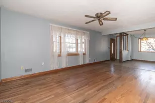 54 Oakwood Ct, Fanwood, NJ 07023 - Photo 6