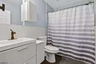 301 South Pkwy, Clifton, NJ 07014 - Photo 14
