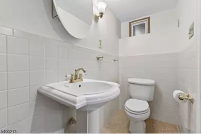 301 South Pkwy, Clifton, NJ 07014 - Photo 26