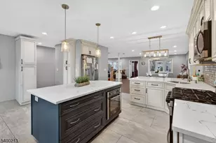 301 South Pkwy, Clifton, NJ 07014 - Photo 8