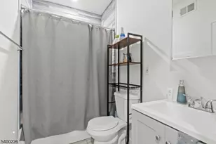 110 Park Ave, East Orange, NJ 07017 - Photo 12