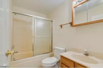 52 Hampton Hse Rd Rt206, Hampton Township, NJ 07860 - Photo 16