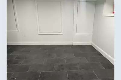 295 Halsted St #1, East Orange, NJ 07018 - Photo 4