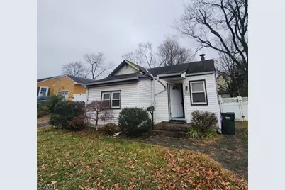 142 Harrison St, Franklin Township, NJ 08873 - Photo 1