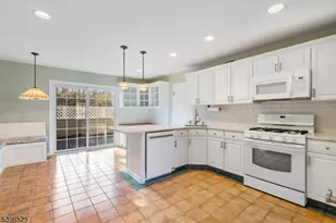 8 Forest Dale Dr, Harding Township, NJ 07960 - Photo 12