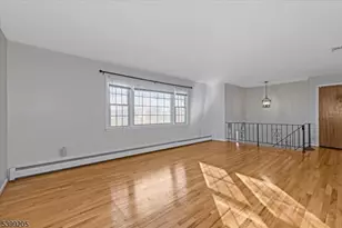 64 Gilbert Ave, Elmwood Park, NJ 07407 - Photo 4