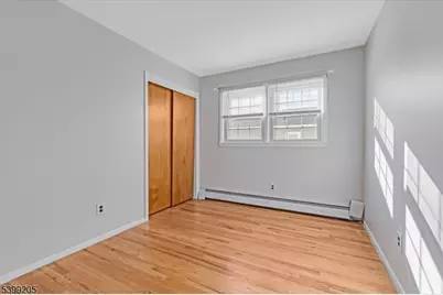 64 Gilbert Ave, Elmwood Park, NJ 07407 - Photo 8