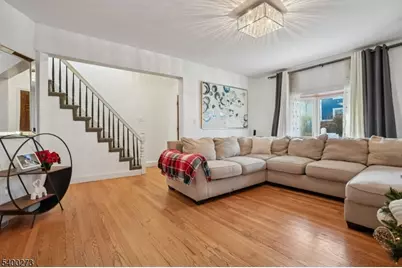 113 Valley Rd, Clifton, NJ 07013 - Photo 2