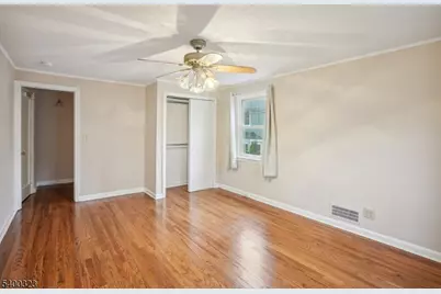 49 Madison Ave, Summit, NJ 07901 - Photo 4