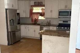 24 E 18th, Bayonne, NJ 07002 - Photo 6