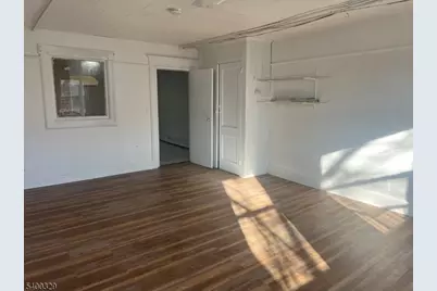 416-418 E Main St #3W, Bound Brook, NJ 08805 - Photo 8