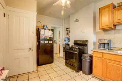 736 Lake St, Newark, NJ 07104 - Photo 10