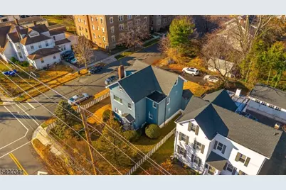 48 Spruce St, Bloomfield, NJ 07003 - Photo 2