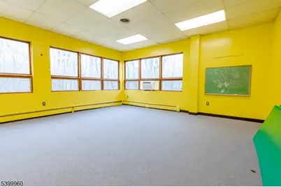 91 Kinnelon Rd, Kinnelon, NJ 07405 - Photo 16