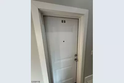 273 16th Ave #3R, Newark, NJ 07103 - Photo 2