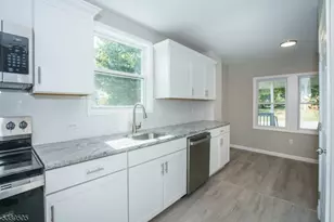 92 Clinton Ave, Mansfield Township, NJ 07865 - Photo 32