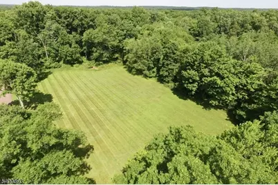 57 Featherbed Ln, Raritan Township, NJ 08822 - Photo 4