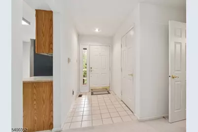 11 Sturbridge Ct, Lambertville, NJ 08530 - Photo 4