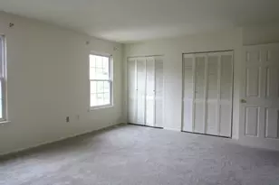 32 Lafayette Ct, North Brunswick Township, NJ 08902 - Photo 20