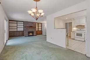 38 Goldfinch Dr, Allamuchy Township, NJ 07840 - Photo 8