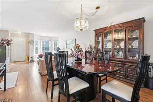 11 Letts Ct, Sayreville Boro, NJ 08872 - Photo 6