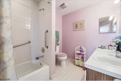 11 Letts Ct, Sayreville Boro, NJ 08872 - Photo 14