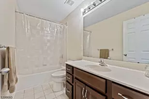 26 Rouser Way, Hillsborough Township, NJ 08844 - Photo 38