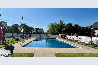 565 Grove St #B12, Clifton, NJ 07013 - Photo 14