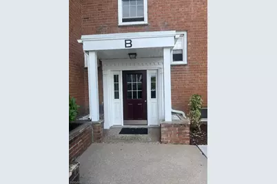 565 Grove St #B12, Clifton, NJ 07013 - Photo 1