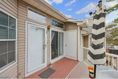 28 Spruce Court, Bedminster Township, NJ 07921 - Photo 2