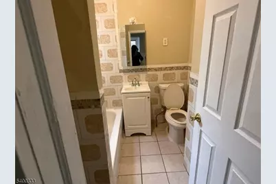 422 Jelliff Ave, Newark, NJ 07112 - Photo 38