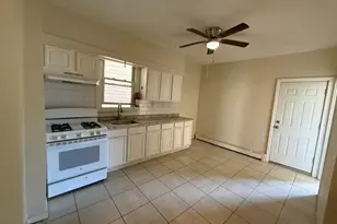 422 Jelliff Ave, Newark, NJ 07112 - Photo 30