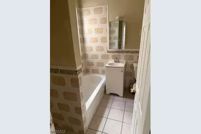 422 Jelliff Ave, Newark, NJ 07112 - Photo 18