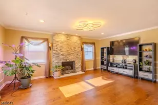 43 Elsin Ln, Willingboro Twp., NJ 08046 - Photo 8