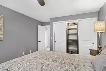 323 Sparrow Ct, Readington, NJ 08887 - Photo 12