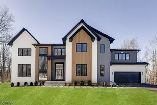 1 Juniper Pointe Trail, Green Brook Township, NJ 08812 - Photo 1