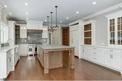 1 Juniper Pointe Trail, Green Brook Township, NJ 08812 - Photo 6