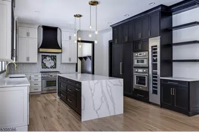 6 Harlow Pointe Cove, Green Brook Township, NJ 08812 - Photo 4