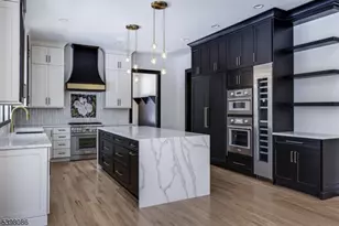 6 Harlow Pointe Cv, Green Brook Township, NJ 08812 - Photo 4