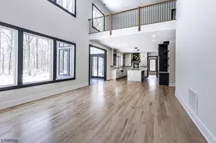 6 Harlow Pointe Cv, Green Brook Township, NJ 08812 - Photo 8