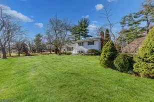 150 Cloverdale Cir, Tinton Falls, NJ 07724 - Photo 14