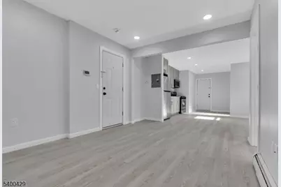 167 Smith St, Elizabeth, NJ 07201 - Photo 4