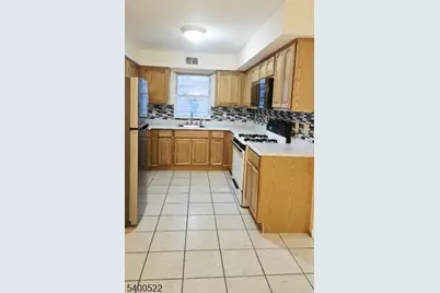 306 1st St #1, Elizabeth, NJ 07206 - Photo 2