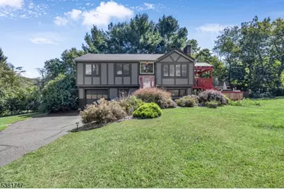 2 Courtland Dr, Wantage, NJ 07461 - Photo 1