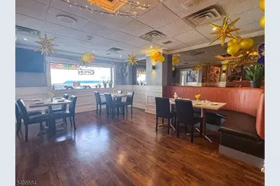 132 Park Ave, East Rutherford, NJ 07073 - Photo 4